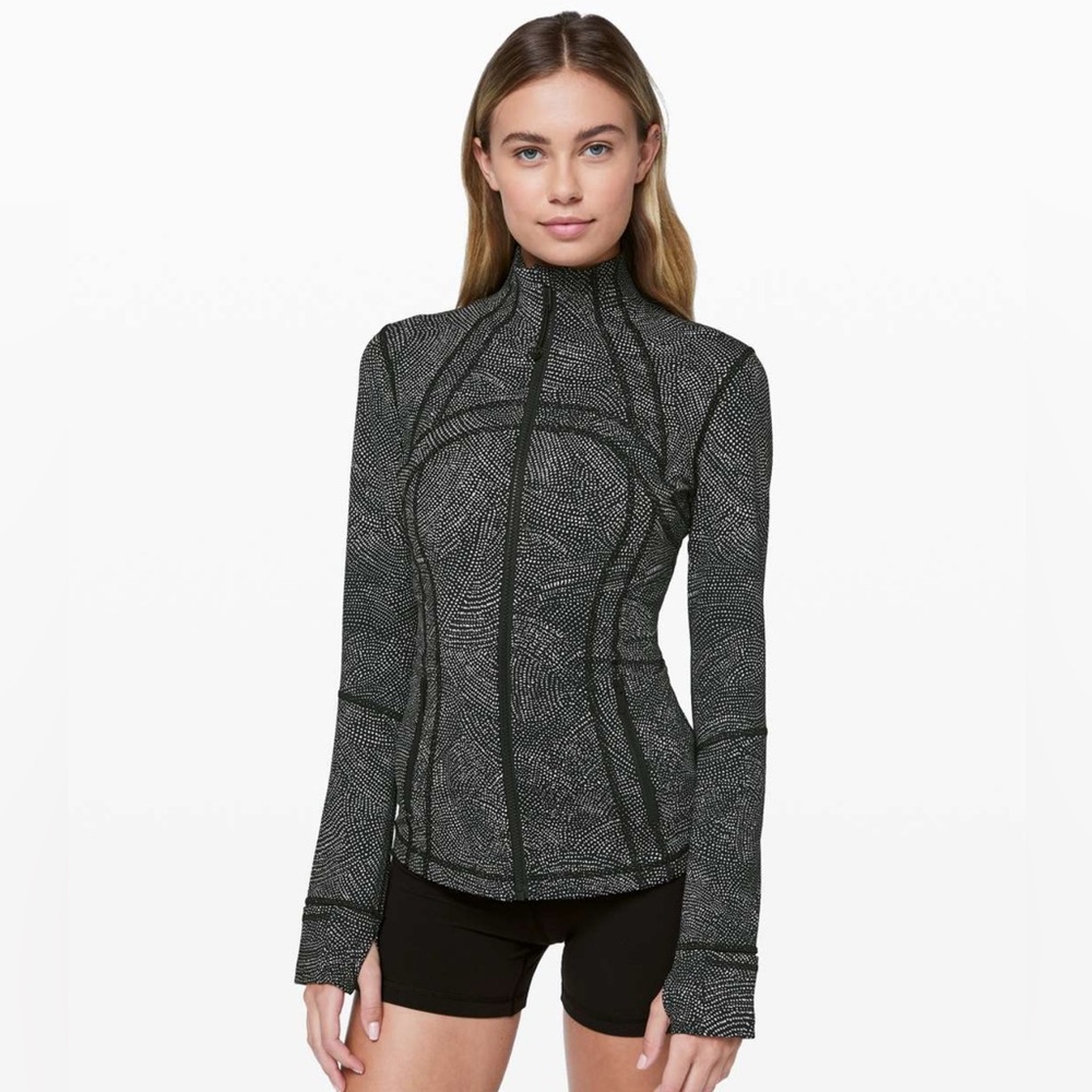 Lululemon Define Jacket *Nulux - Free
Spirit Ice Grey Black size 8